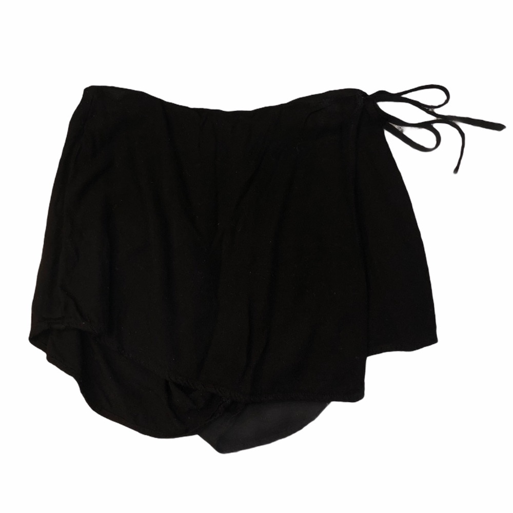 Kendall & Kylie Pacsun collection skort